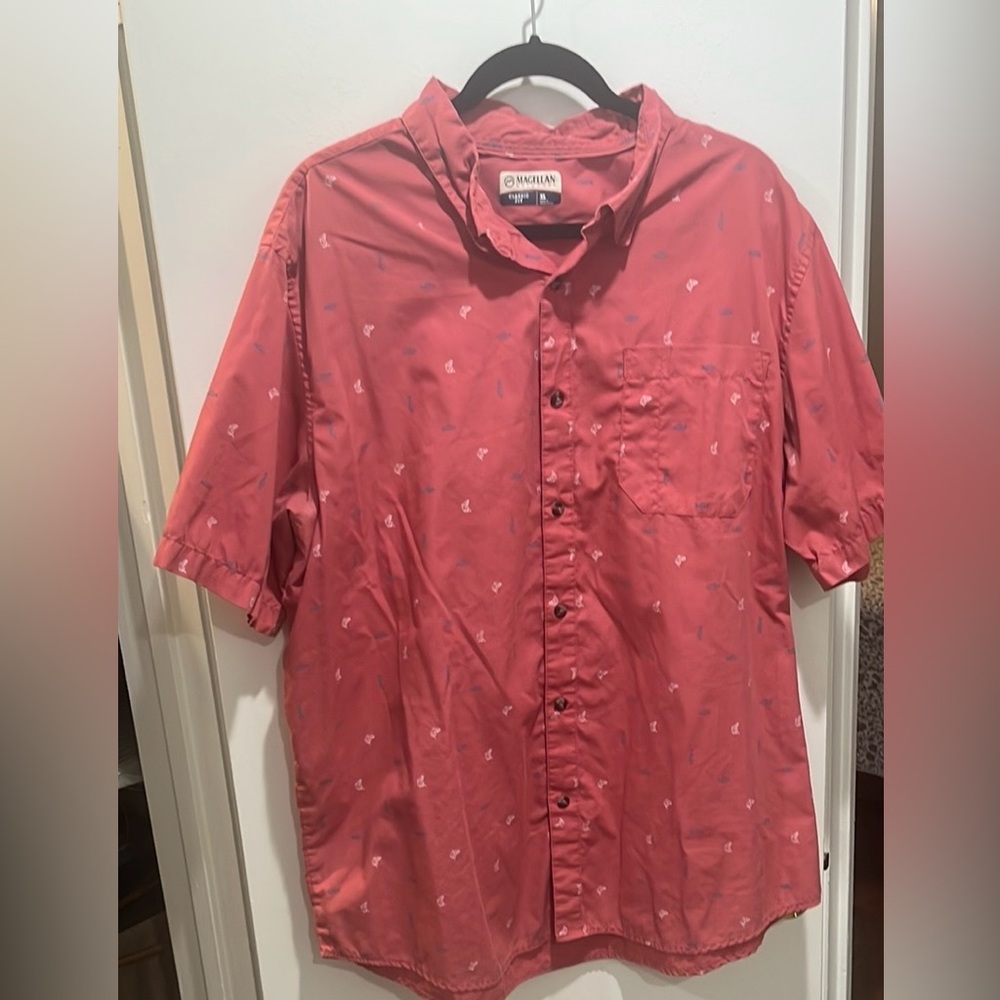 Magellan Outdoors Pink Casual Button Down Shirt